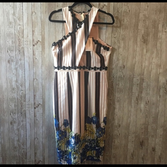 NWT FOXIEDOX Eldora Halter Dress - Picture 3 of 10